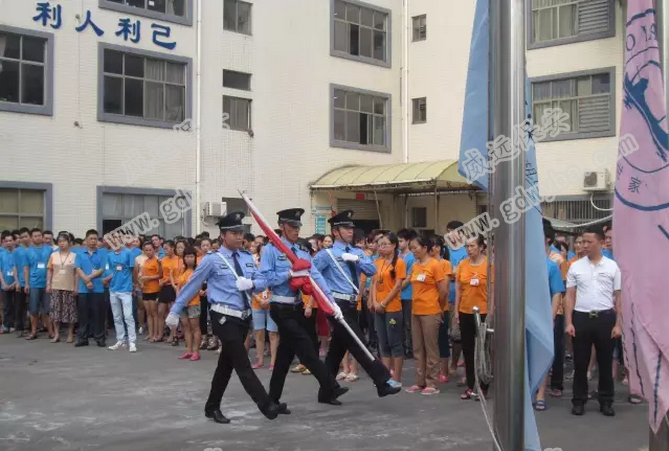 愛我祖國，威遠保安慶祝2016年“八一”建軍節(jié)！